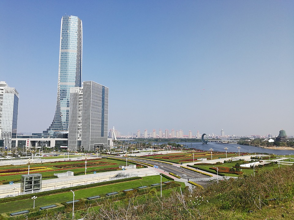 西装|一个优秀的职场人都懂得时间管理，在你还在不停的提升中，时间就是你宝贵的资源