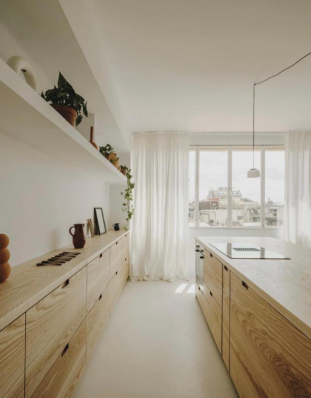 白色原木大地色,配色温柔至极,令人心动的自由生活空间