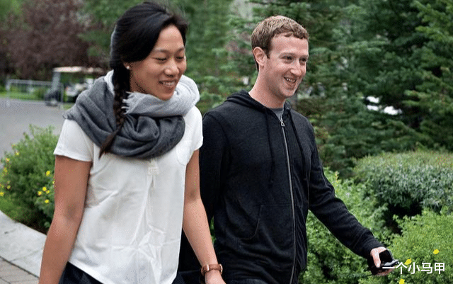马克·扎克伯格|从中国好女婿到“反华先锋”：也曾为表忠心秀红旗，如今咋样了？