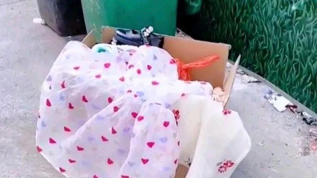 浙江：女子送女儿衣服给邻居，次日看到被丢垃圾桶，心寒