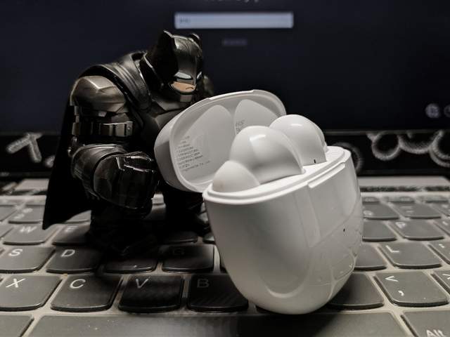 耳机|比肩旗舰品质的超高性价比TWS——QCY T18体验评测