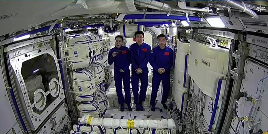 “神十四”乘组开启“梦天”实验舱!空间站活动空间再添32立方米