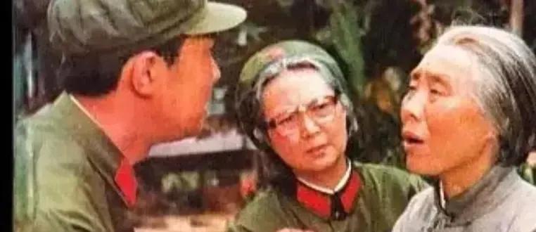 高山下的花环|《高山下的花环》的两点缺憾