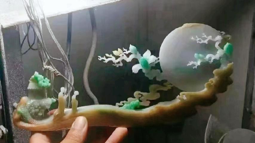 文玩葫芦|赌石界的翡翠废料都去哪了？摇身一变竟成了价值不菲的抢手货