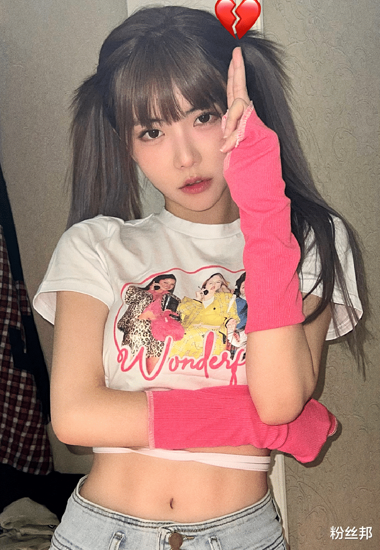 周淑怡|停播被传坐上王思聪副驾,周淑怡回应谣言,我在在上海不能出门