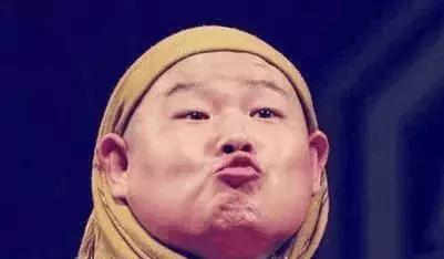 龚俊|讲个相声还要帮观众接电话?被观众轰下台,岳云鹏教科书式救场