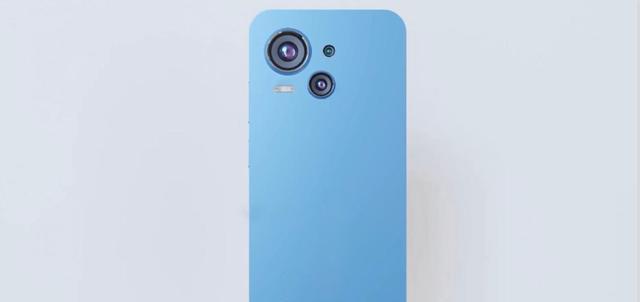 realme|realmeGT3Pro很带感，无孔屏幕颜值高，配备16G+512G组合