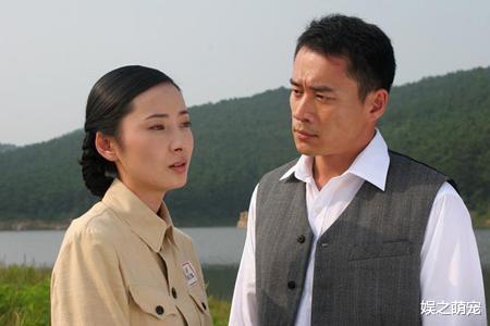 丁海峰|丁海峰：曾与“嫂嫂”王思懿因戏生情，妻子唐歌的信让他回心转意