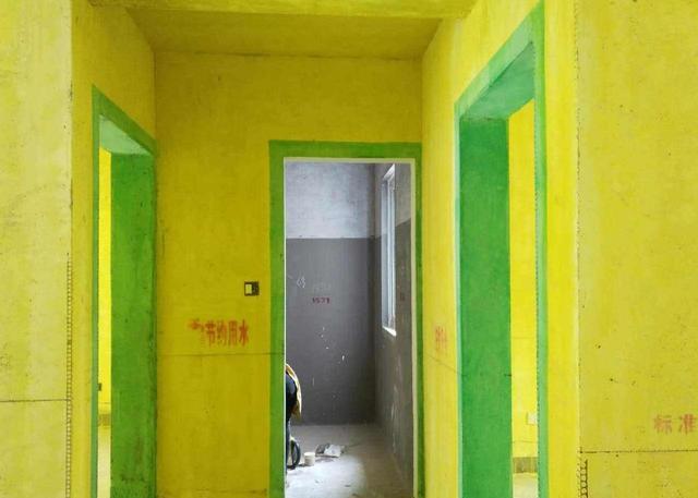 装修公司都给刷墙固,真的有必要吗?为什么?会有污染吗?