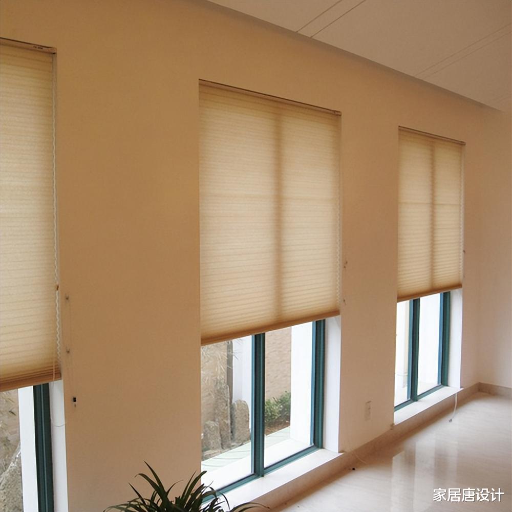 如果你看腻了传统的“挂式窗帘”,不如试试这3种,效果完全不同