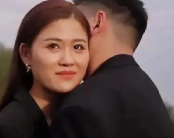 陈萌|陈萌被曝假怀孕，疑似伪造产检报告，大衣哥双胞胎孙子破灭欲退婚