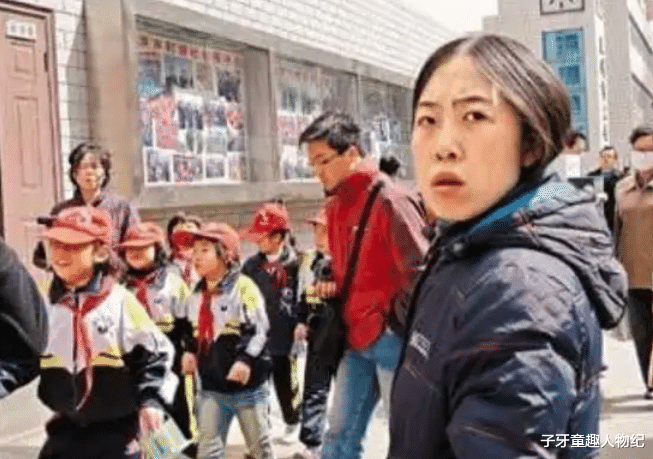 杨丽娟|杨丽娟：为追星刘德华，逼父亲卖肾跳海自杀的她，现状如何了？