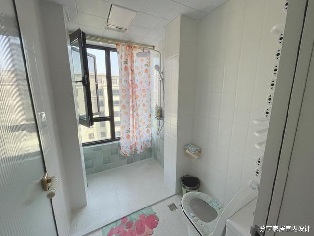 看她家刚乔迁入住的新房，效果很漂亮，以后装修了很值得参考！