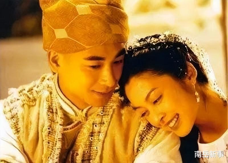 电视剧|出场前吹绝世美人，转身就被配角狠狠碾压！这15位女星不尴尬吗