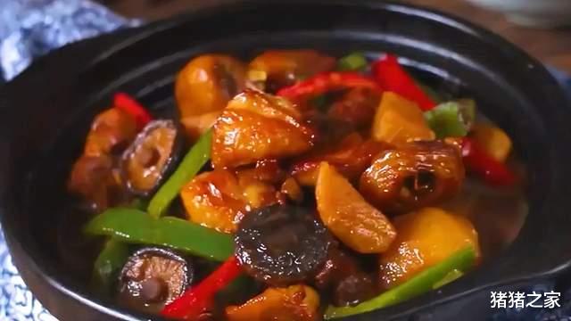 下次你就这样做黄焖鸡，汤汁醇厚肉质鲜嫩，下酒下饭真好吃