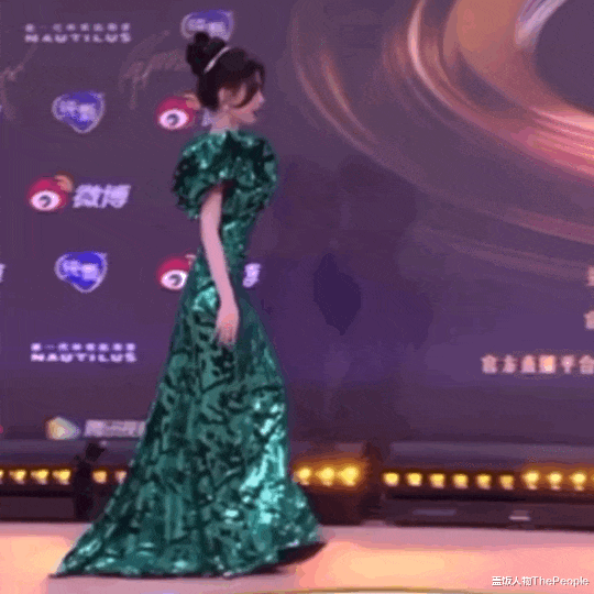 宋佳|私服迷人可爱,红毯却一个比一个拉胯,这些女星是“限定”美人?