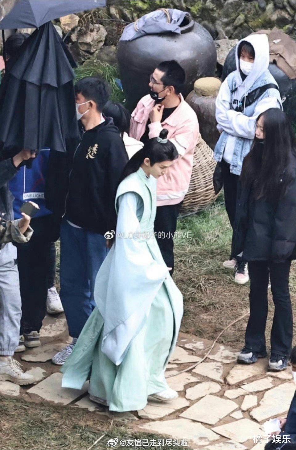 男团|这是什么男团成员？林一少年感银发造型，颜值吊打南韩男团门面！