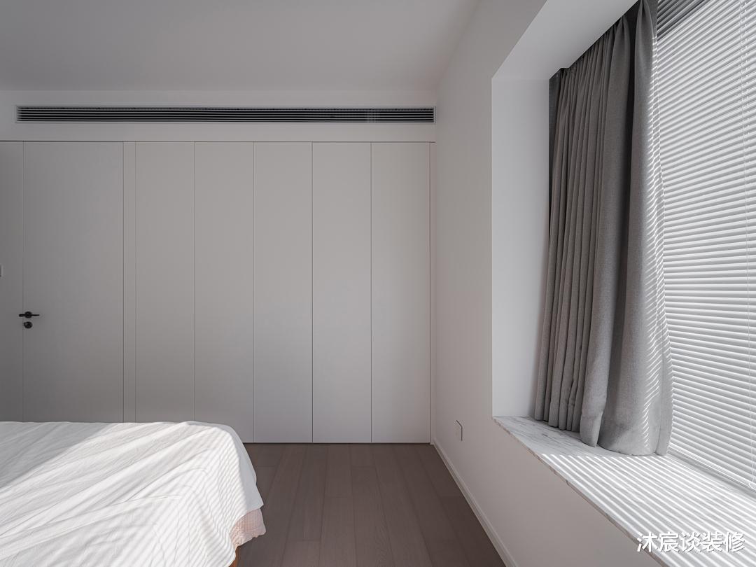 上海40岁姐姐闲不住,重新改造旧屋,坚持“极简穷装”,太好看了