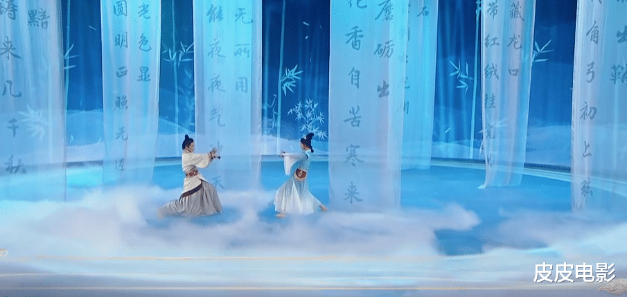 霍思燕|李一桐的旗袍，霍思燕的连衣裙，这场晚会，不止女星让人一眼万年