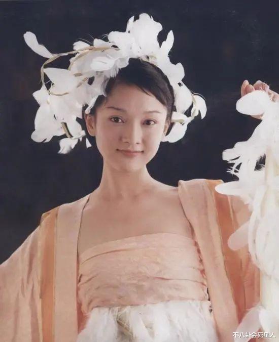 明星|头秃眼凸,眼窝深陷,脱发气色差,沉迷养生的明星们该醒醒了!