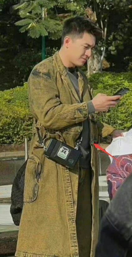 林更新|林更新近照遭吐槽,身材发福大肚腩抢镜,体型快赶上岳云鹏