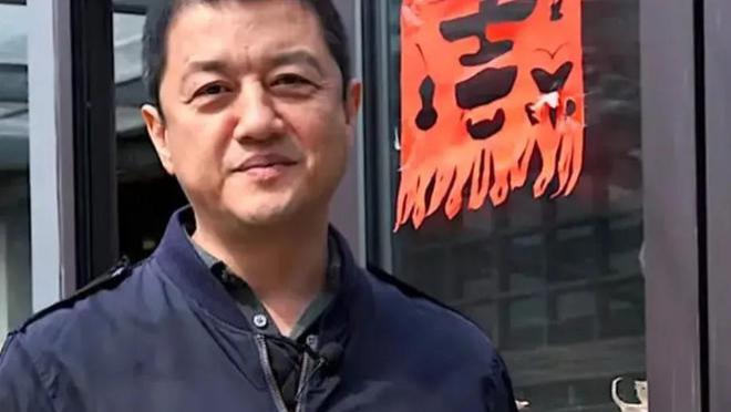 李亚鹏|?李亚鹏：我没破产，不缺钱，随便卖一处房产，几辈子都花不完！