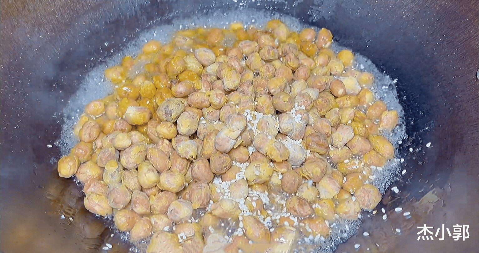 春季肝火旺盛，建议多吃9种甜味食物，健脾胃补气血，常吃气色好