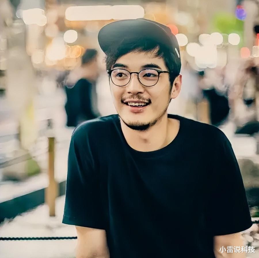 金世佳|金世佳：一句话得罪半个娱圈，却被人民日报表扬，他都经历了啥？