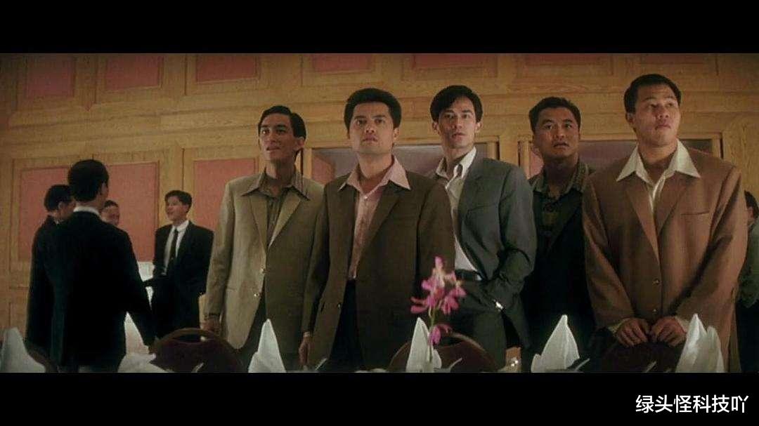 郭富城|梁朝伟郭富城新片票房口碑双扑！观众：2023年还在拍雷洛跛豪？