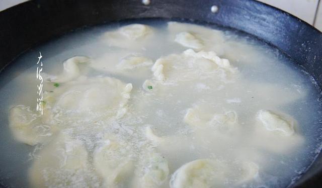 今日秋分,无论多忙,别忘记包饺子,庆丰收,祈福纳吉祥