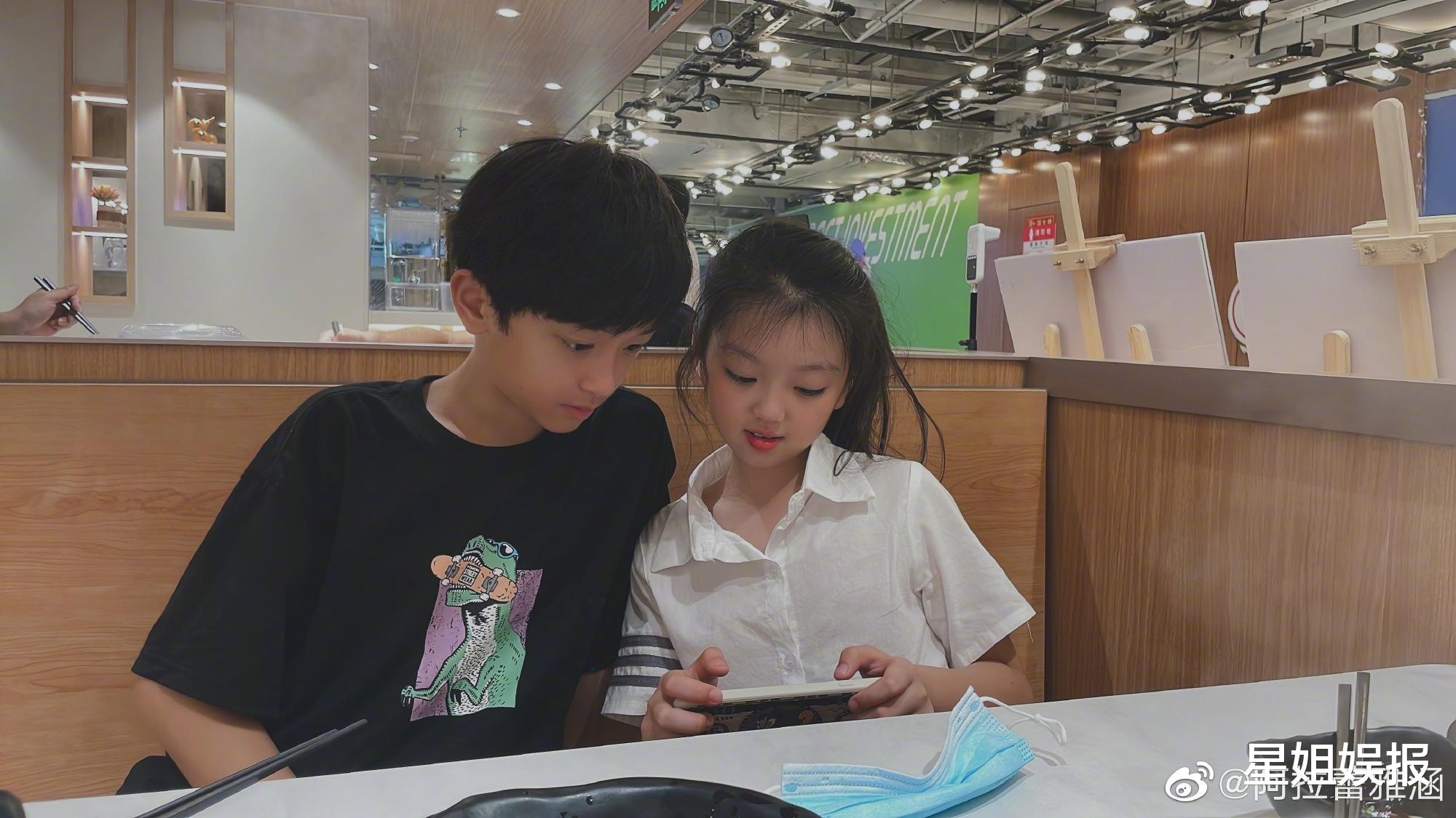 阿拉蕾|没长残!阿拉蕾10岁近照甜美又有灵气,参演影视作品已超15部