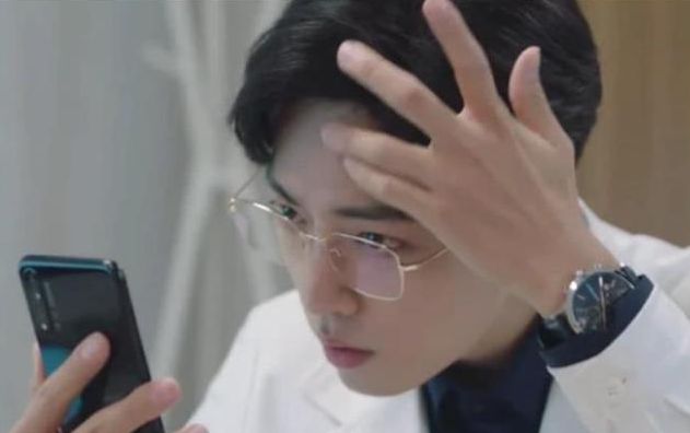 董璇|肖战杨紫《余生》即将上线,预约量破700万?有你对爱的所有期待