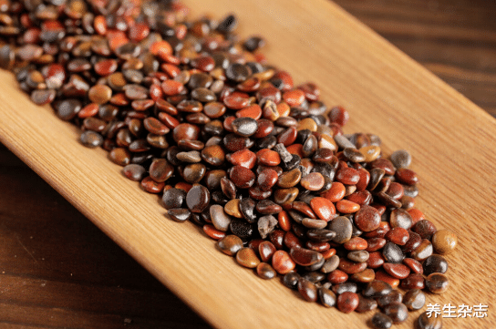 肝脏|转告父母:冰箱中的2种食物,或在悄悄“糟蹋”肝脏,尽量少吃