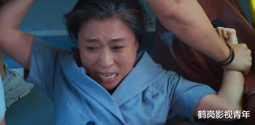 刘丹|刘丹演出来了中年女人的“丧尸感”