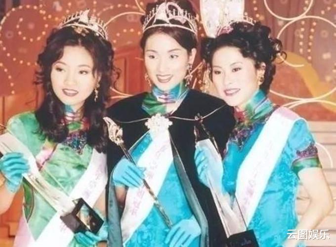 黎淑贤|卢惠光前妻罕露面，紧搂医生老公秀恩爱，44岁已是4个孩子的妈