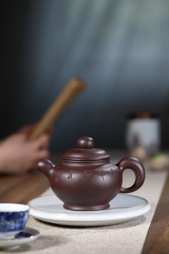 |紫先生：紫砂壶重好些还是轻好些