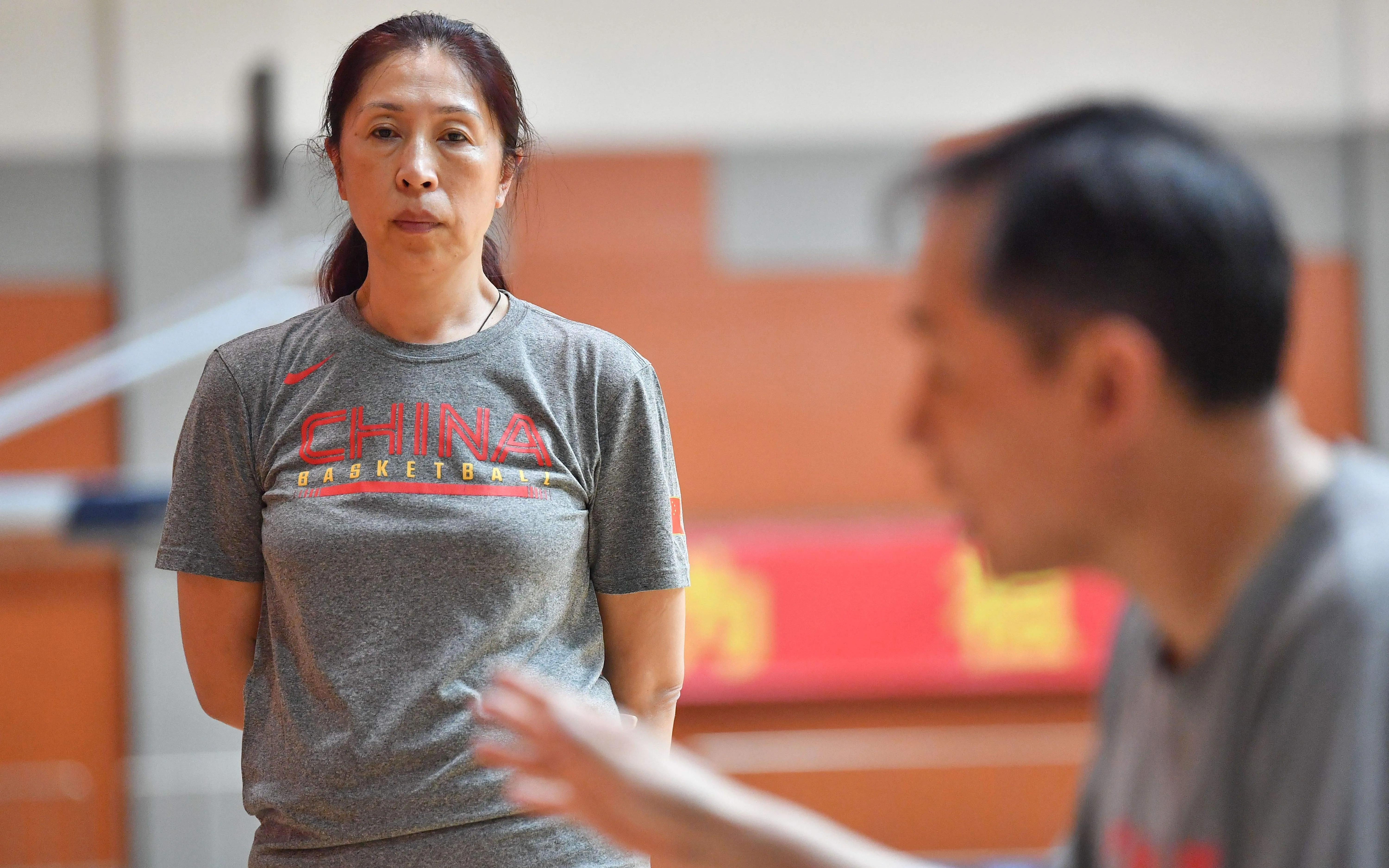 太阳队|女篮大战法国！两新人取代王思雨李梦，郑微迎来巨大考验