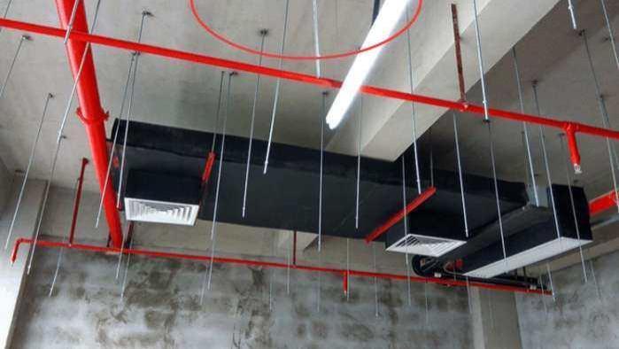 吊顶打孔用电锤又脏又累还危险, 如今流行这样做, 速度快又结实