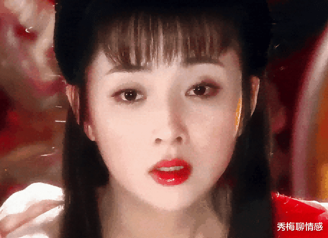 许晴|9位女神穿吊带裙对比，殷桃美到犯规，许晴令人着迷