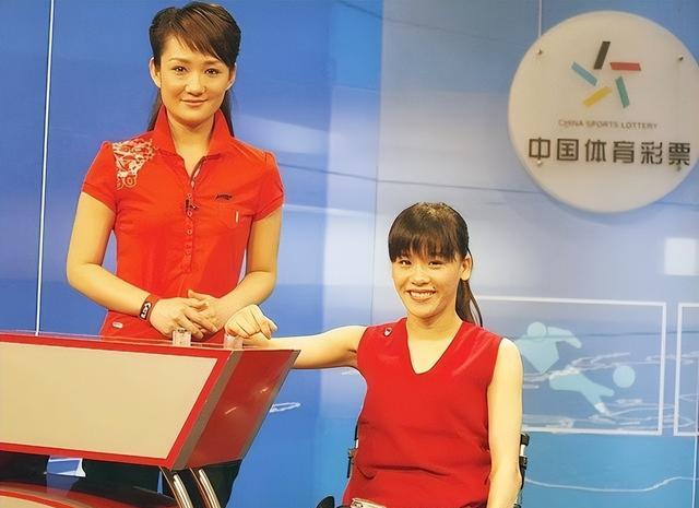 桑兰|瘫痪24年的桑兰：嫁富豪老公，41岁仍白皙漂亮，8岁儿子温暖贴心