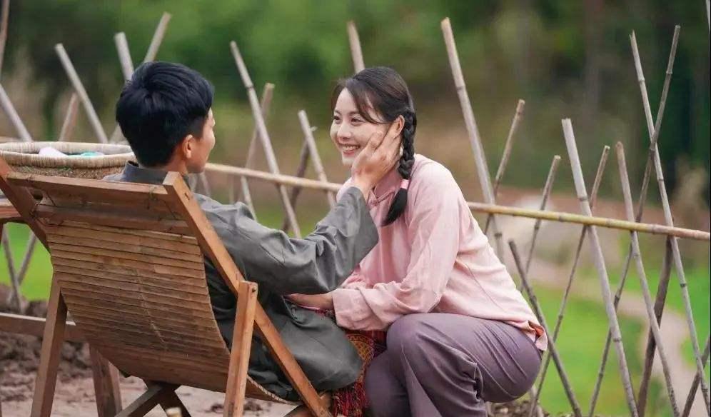 志愿军战士瘫痪,妻子悉心照料61年,86岁补办婚礼:老伴我爱你!