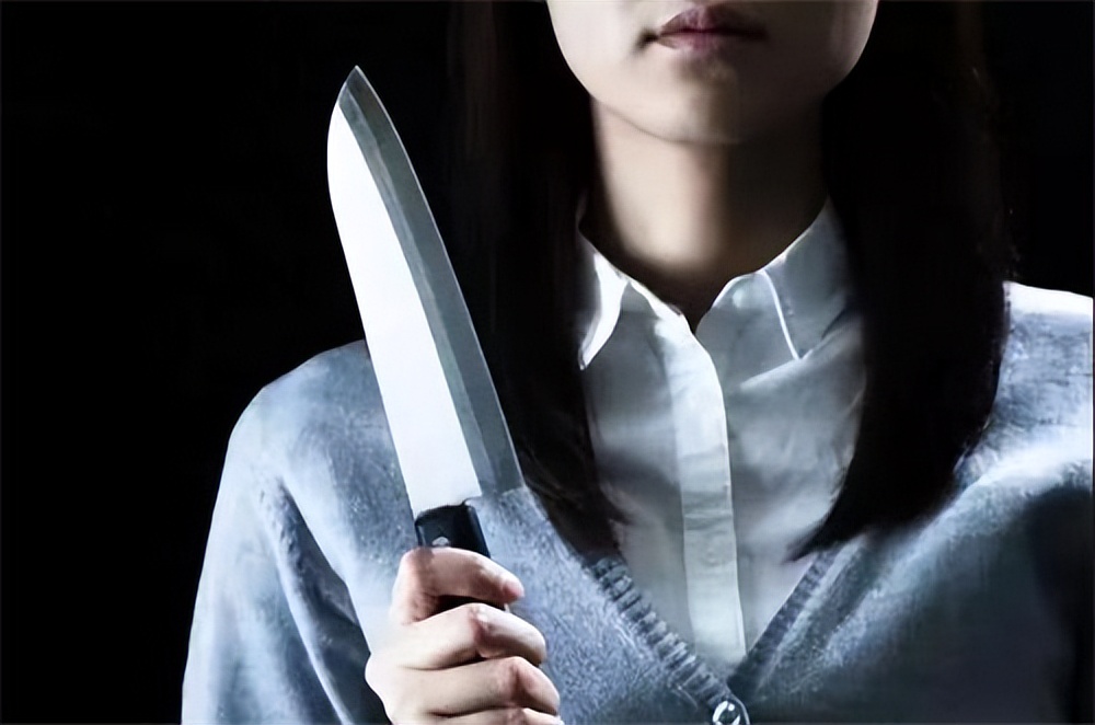2012年,男子与白富美发生关系,本以为你情我愿,却丧命出租屋内