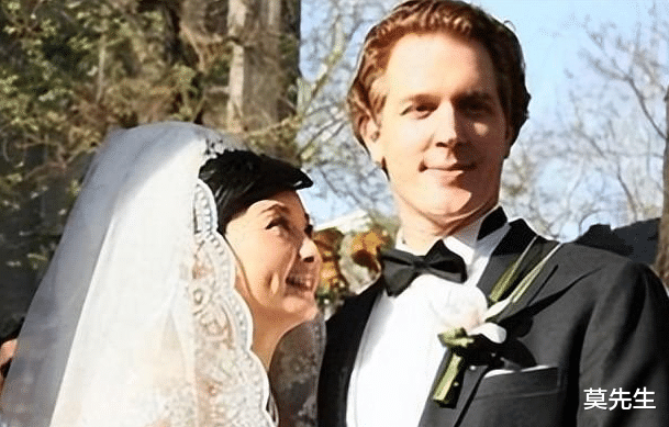 倪萍|倪萍三婚不算多,刘晓庆58岁等来四婚,她结婚8次仍旧不幸福