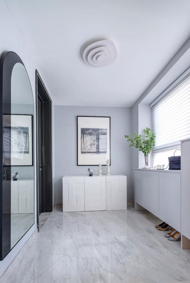 148平现代风四居室,让空间充满了安静舒心的氛围感