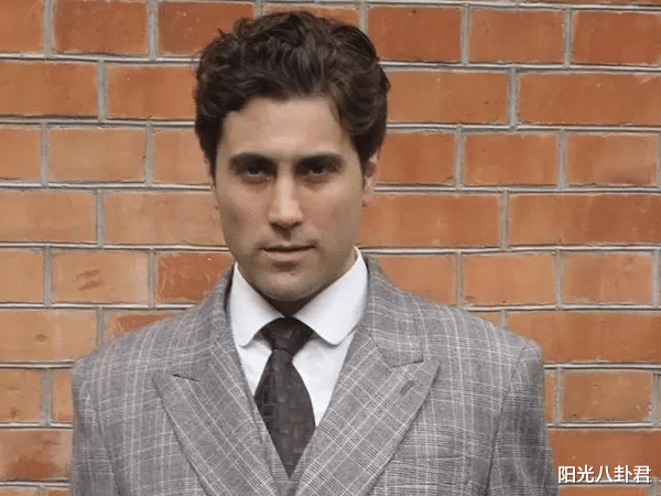 柯南|五位在华发展的美国男星,说各地方言娶中国妻子,父母以他们为荣