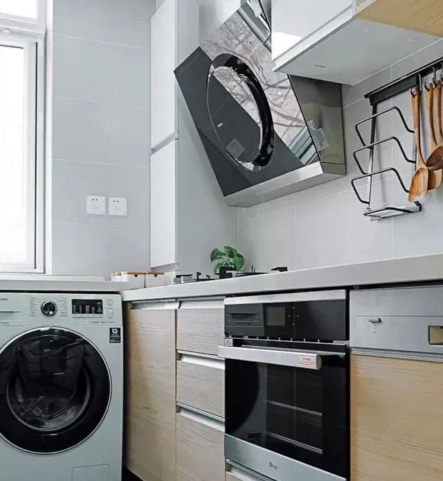 房产税|她坚持在餐厅上空加“阁楼”,等于多了两间房!60㎡,能住5口人