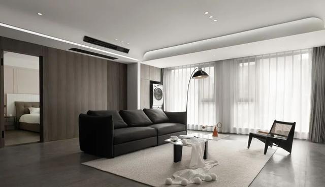 145精装房,不满意原始装修,改造完毕,黑白灰恰到好处!