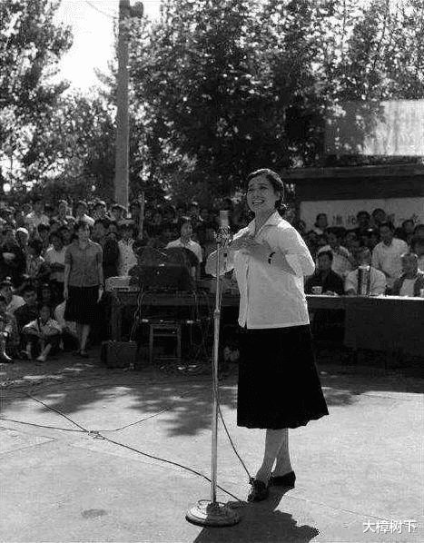 朱逢博|她是中国新民歌之母,流行音乐鼻祖,名气超李谷一,如今83岁高龄