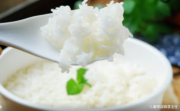 米饭|沥米饭可以降糖吗？李主任来告诉你真相