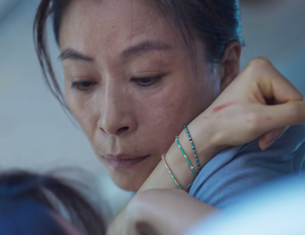 张艺谋|开分8.2！用“放大镜”看《开端》被极致细节震撼了，比剧情还绝